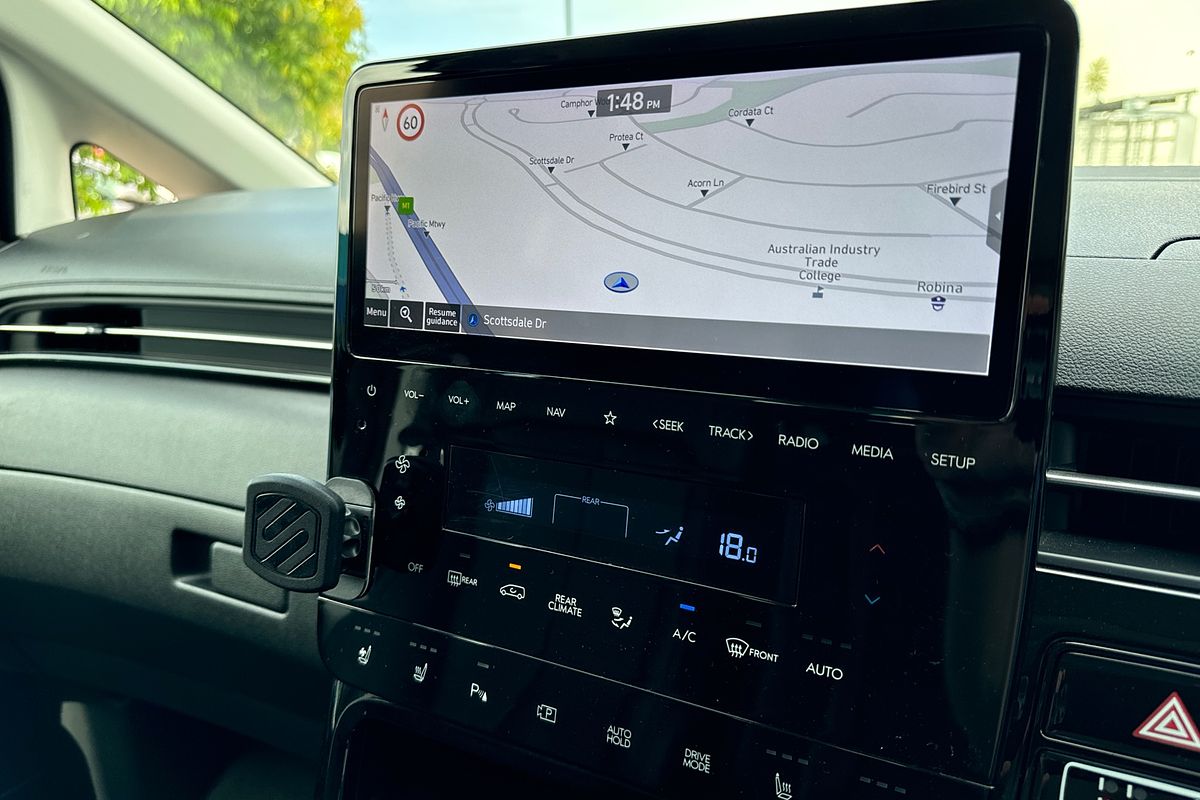 2021 Hyundai STARIA Highlander US4.V1