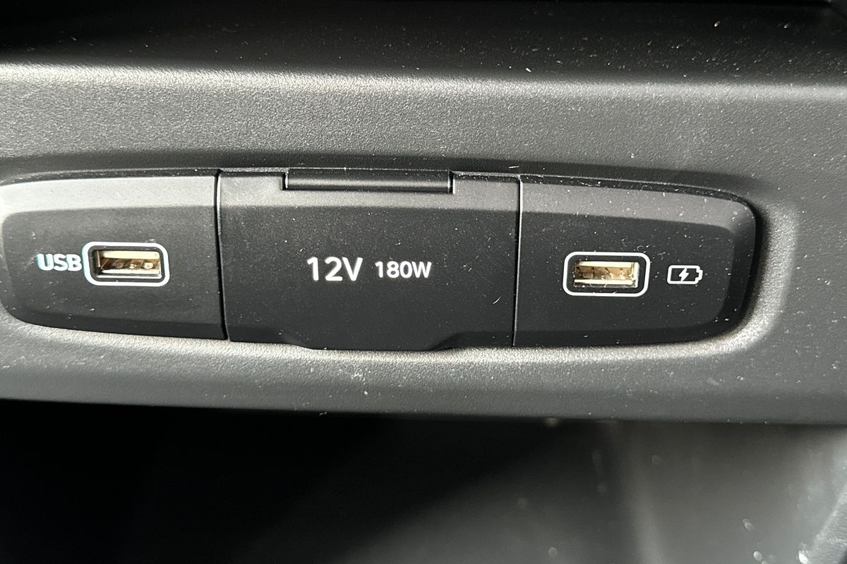 2021 Hyundai STARIA Highlander US4.V1