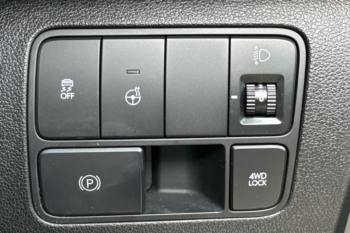2021 Hyundai STARIA Highlander US4.V1
