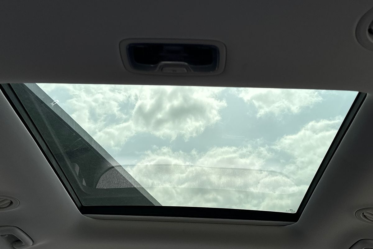 2021 Hyundai STARIA Highlander US4.V1