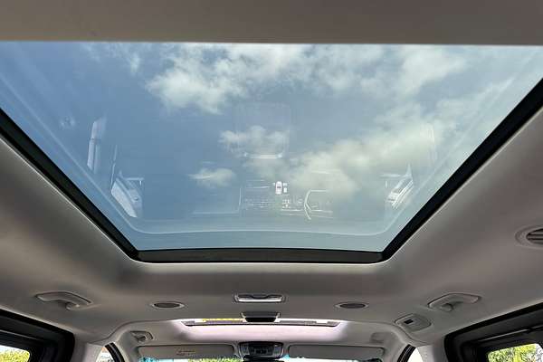 2021 Hyundai STARIA Highlander US4.V1