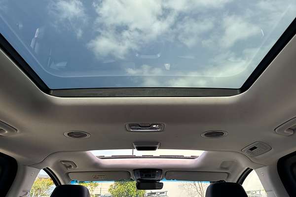 2021 Hyundai STARIA Highlander US4.V1