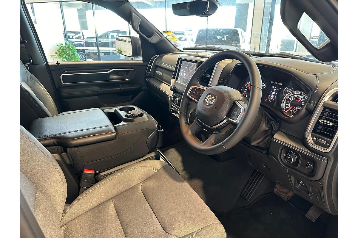 2023 RAM 1500 Big Horn DT 4X4 LWB