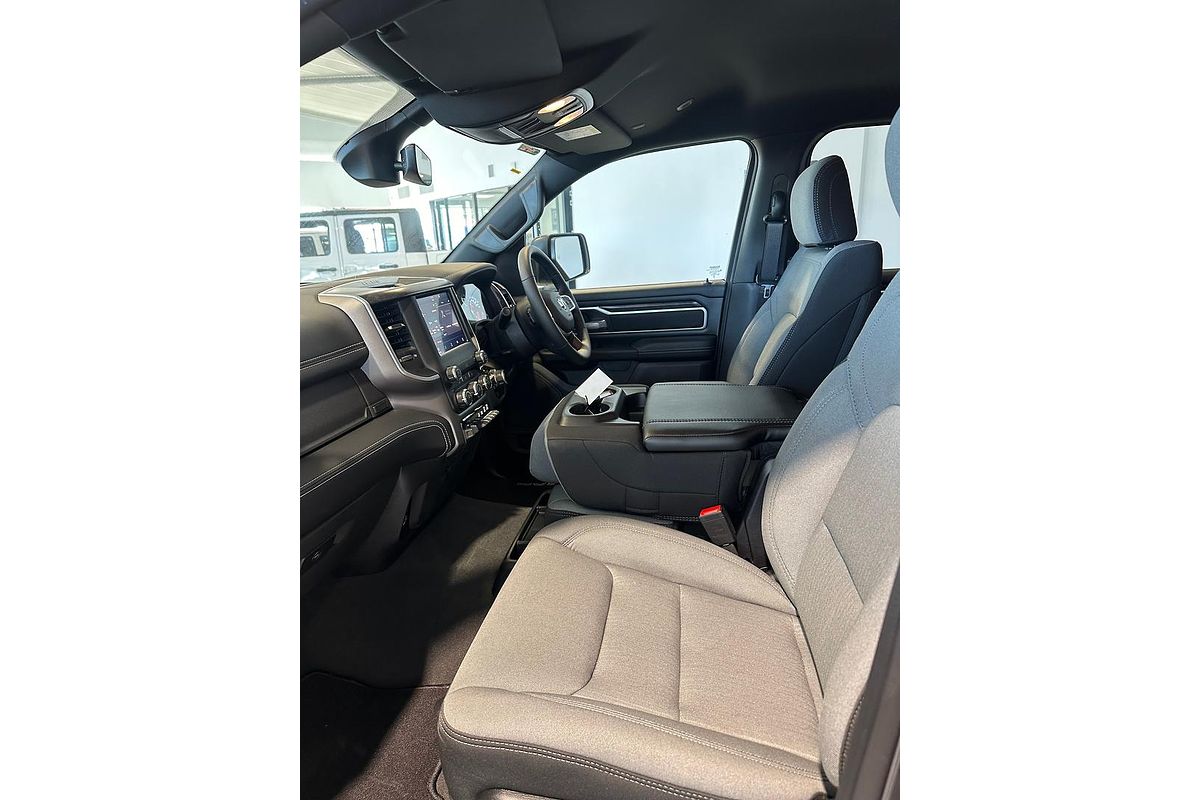 2023 RAM 1500 Big Horn DT 4X4 LWB