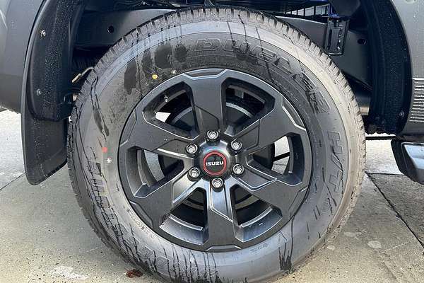 2024 Isuzu D-MAX X-TERRAIN 4X4