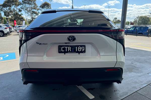 2023 Toyota bZ4X XEAM10R