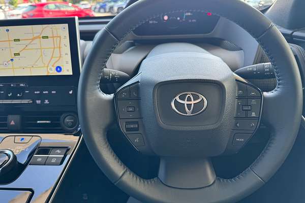 2023 Toyota bZ4X XEAM10R