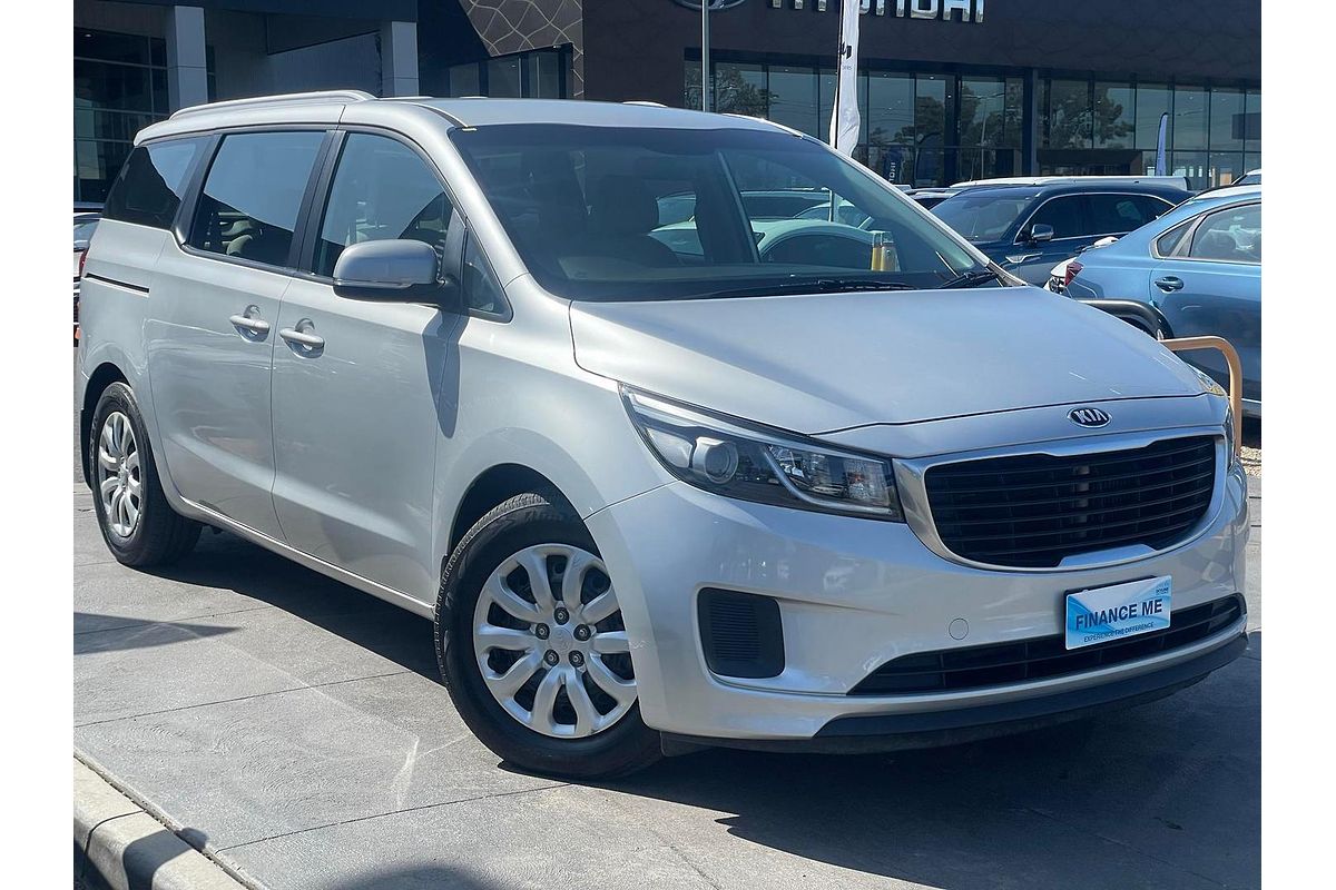 2017 Kia Carnival S YP