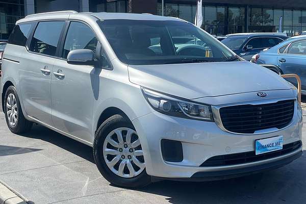 2017 Kia Carnival S YP