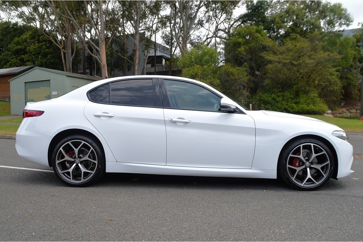 2021 Alfa Romeo Giulia Sport Series 2