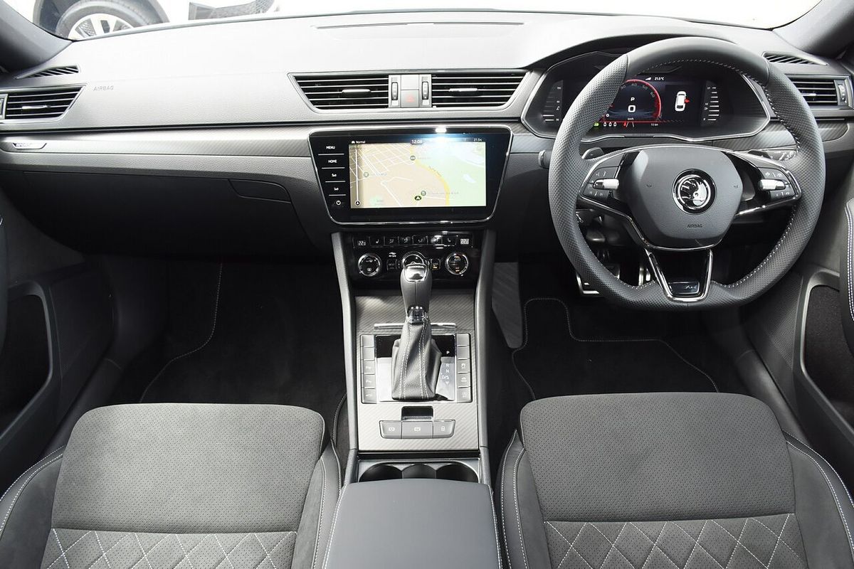 2024 SKODA Superb 206TSI SportLine NP