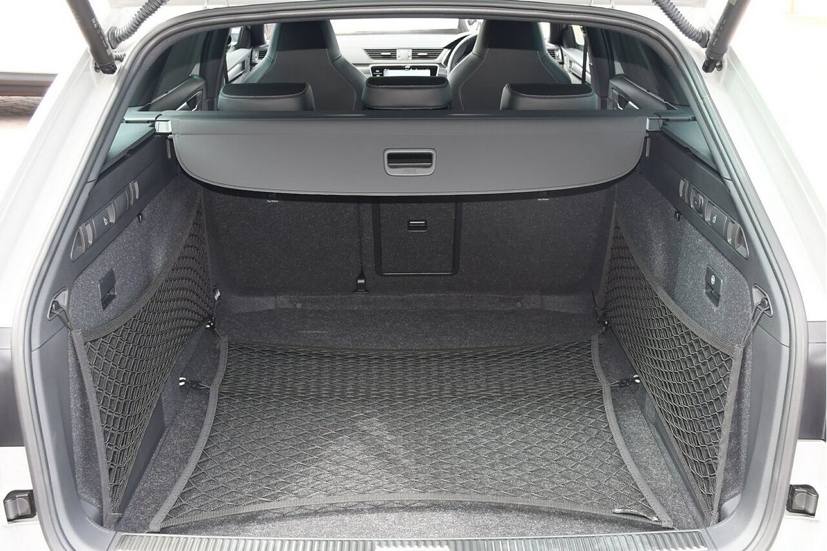 2024 SKODA Superb 206TSI SportLine NP