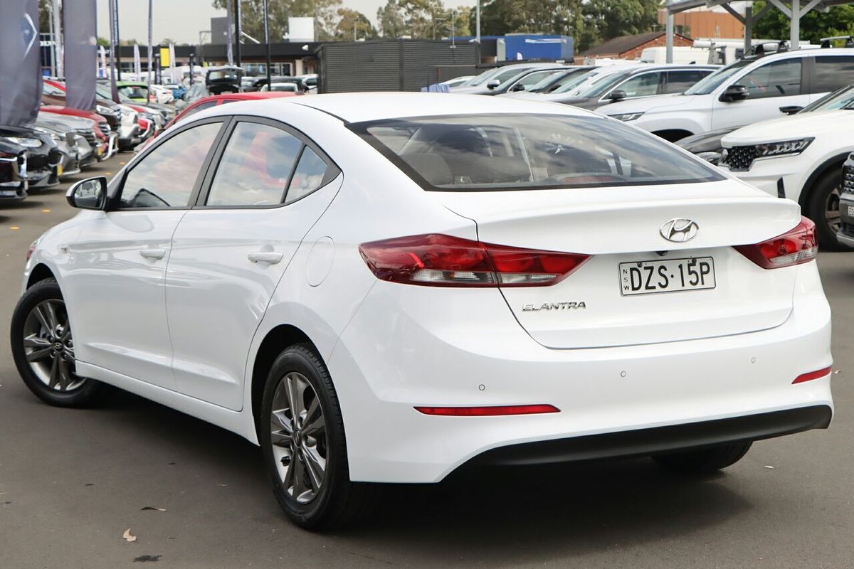 2018 Hyundai Elantra Active AD