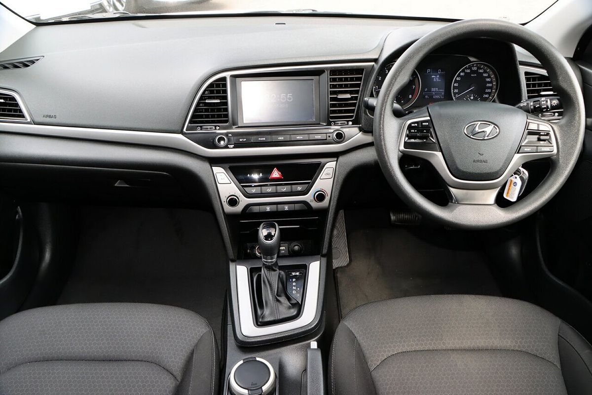 2018 Hyundai Elantra Active AD