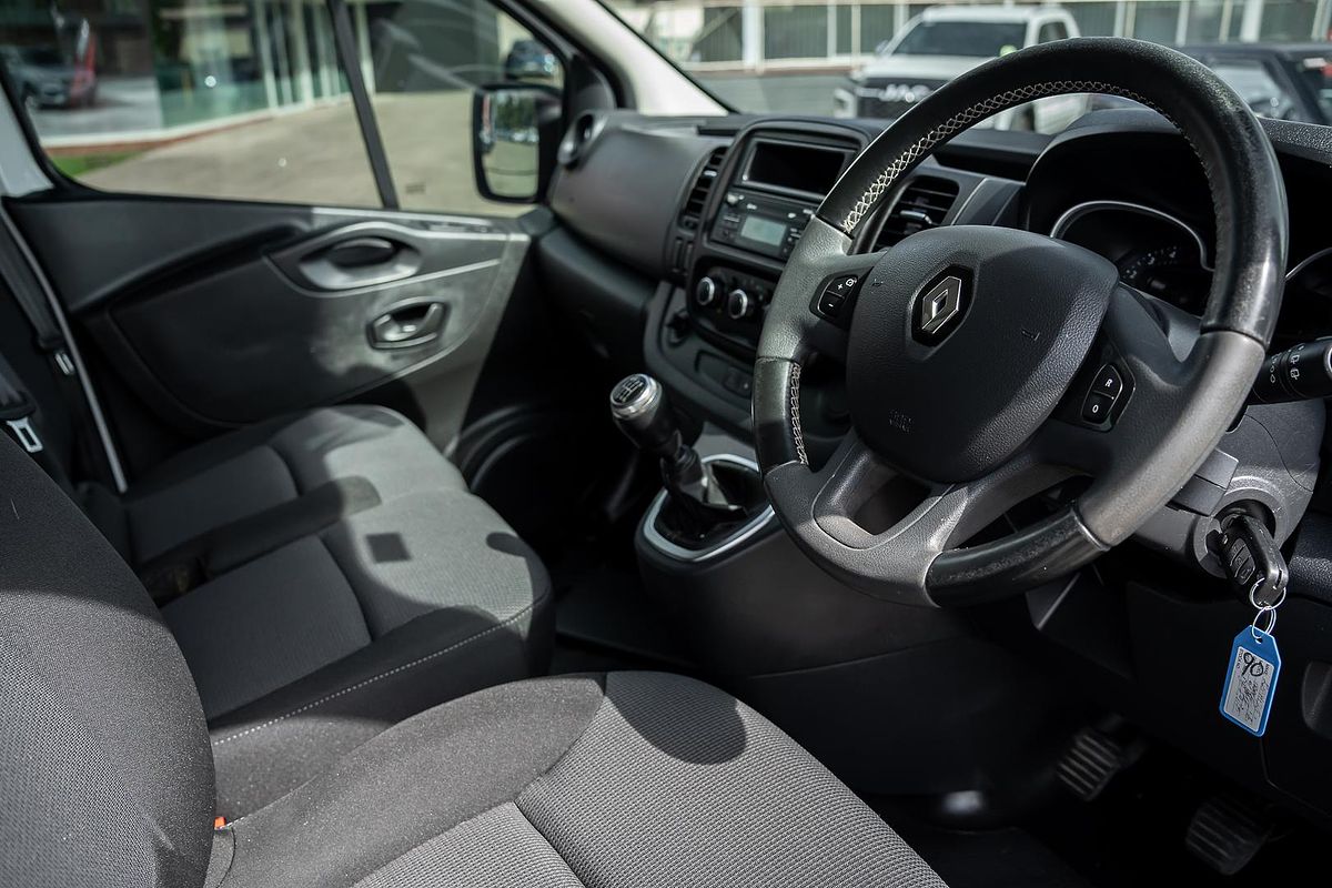 2022 Renault Trafic Pro 85kW X82 SWB
