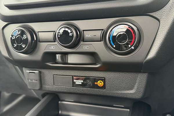 2024 Isuzu D-MAX SX High Ride Rear Wheel Drive