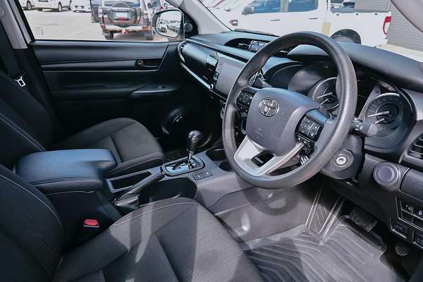 2023 Toyota Hilux SR GUN126R 4X4