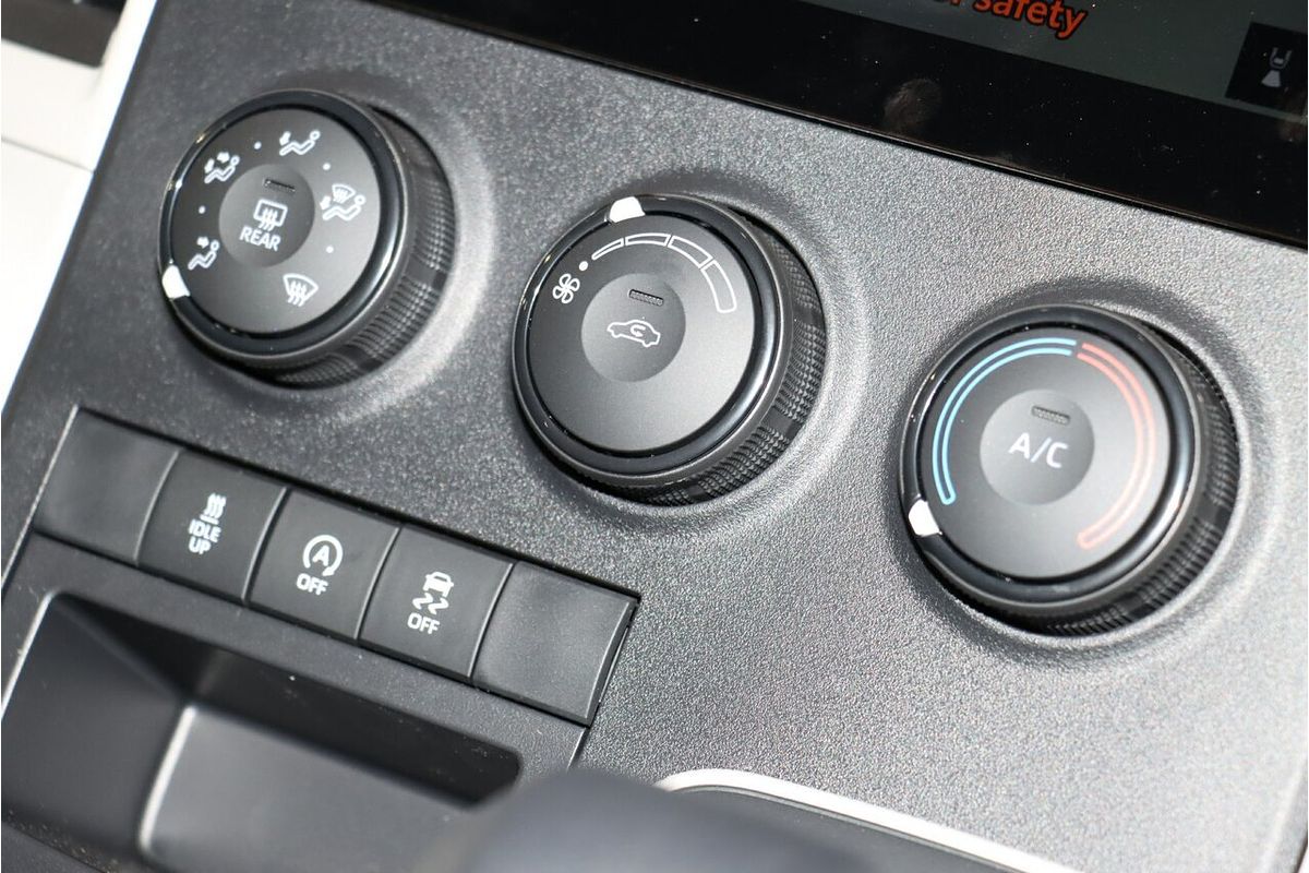 2024 Toyota Hiace GDH320R