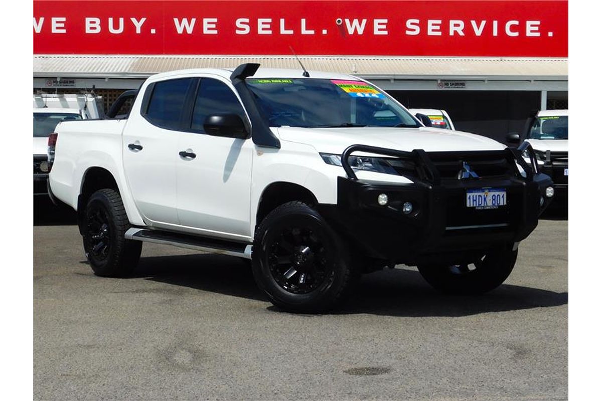 2020 Mitsubishi Triton GLX+ MR 4X4