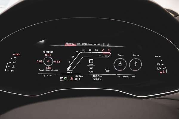2023 Audi RS Q8 TFSI F1