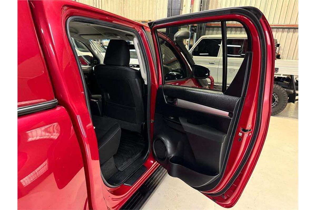2016 Toyota Hilux SR5 GUN126R 4X4