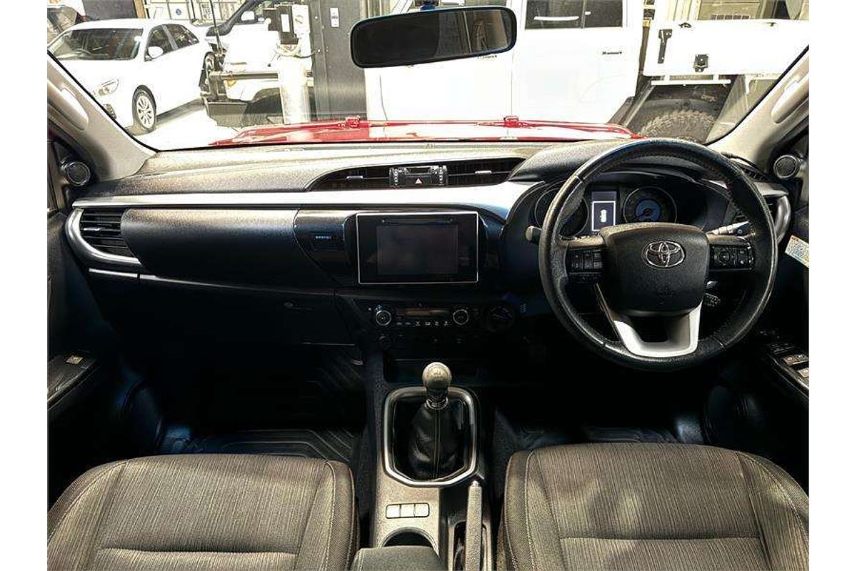 2016 Toyota Hilux SR5 GUN126R 4X4