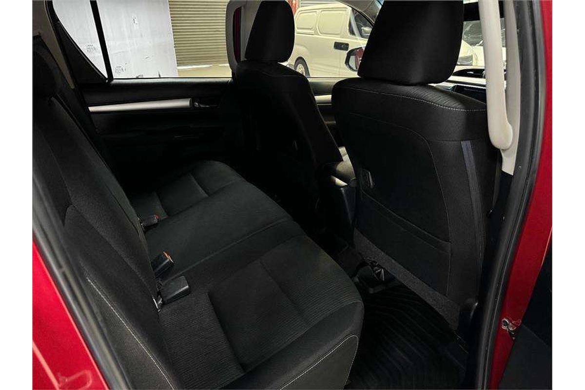2016 Toyota Hilux SR5 GUN126R 4X4