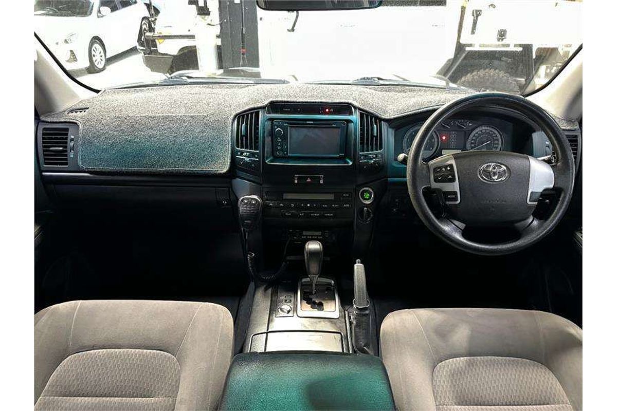2012 Toyota Landcruiser GXL VDJ200R