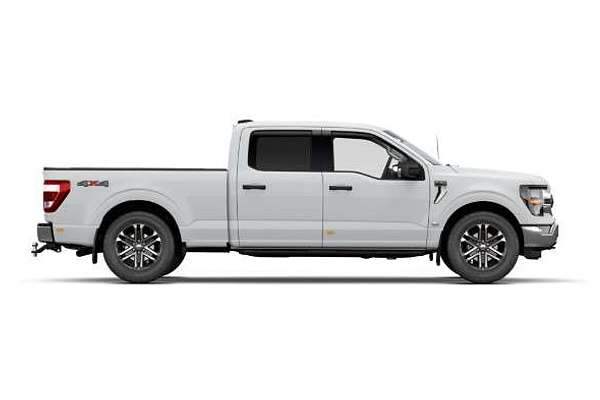 2023 Ford F-150 XLT 4X4