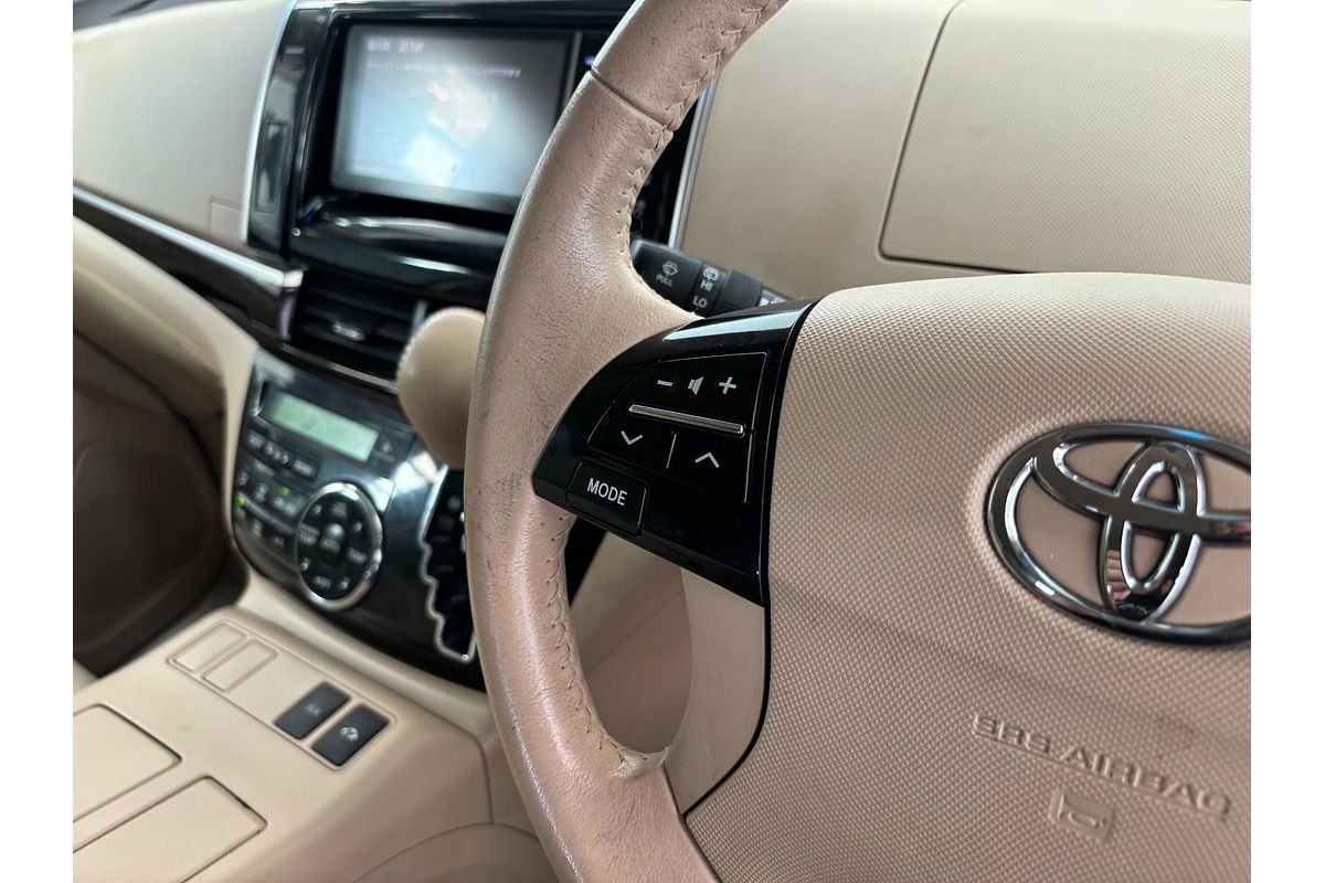 2013 Toyota Estima Hybrid Hybrid Aeras AHR20