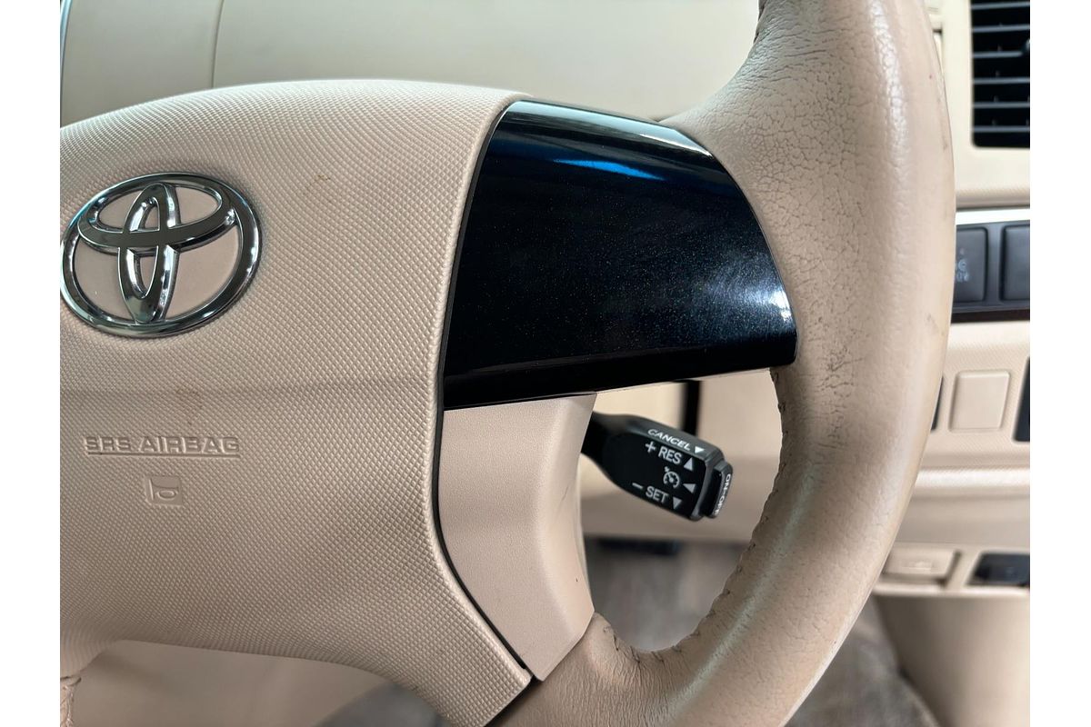 2013 Toyota Estima Hybrid Hybrid Aeras AHR20