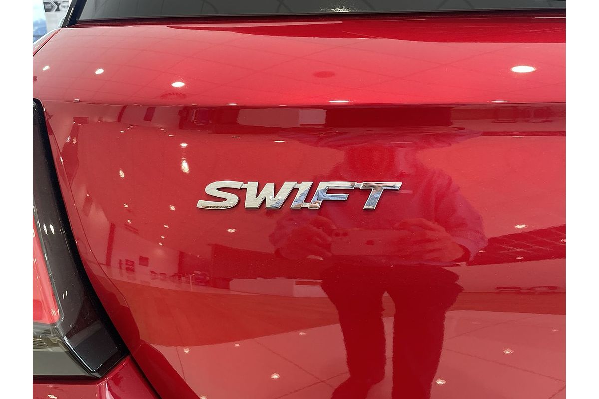 2024 Suzuki Swift Hybrid Plus UZ