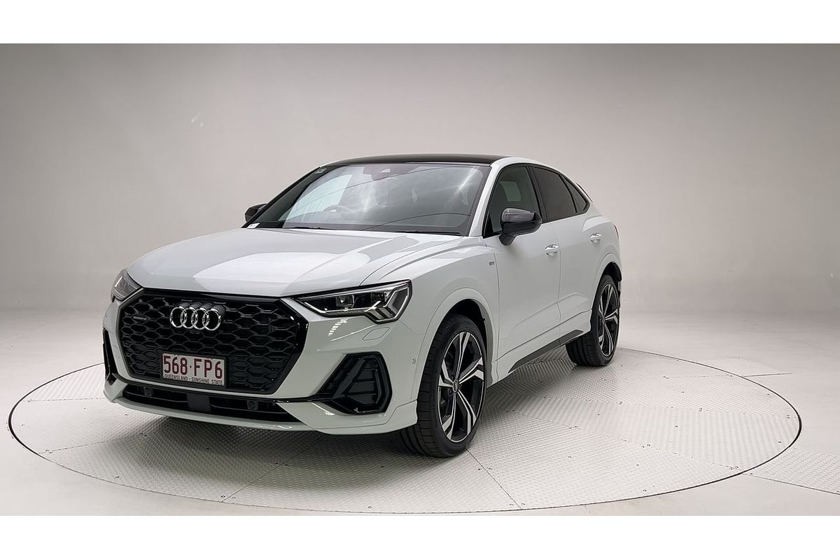 2022 Audi Q3 40 TFSI S Line F3