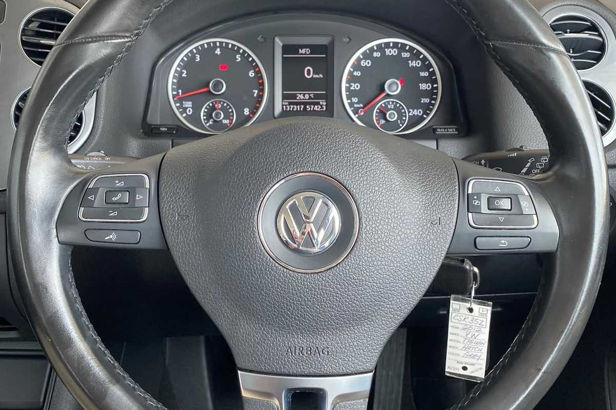 2012 Volkswagen TIGUAN 132TSI Pacific 5N