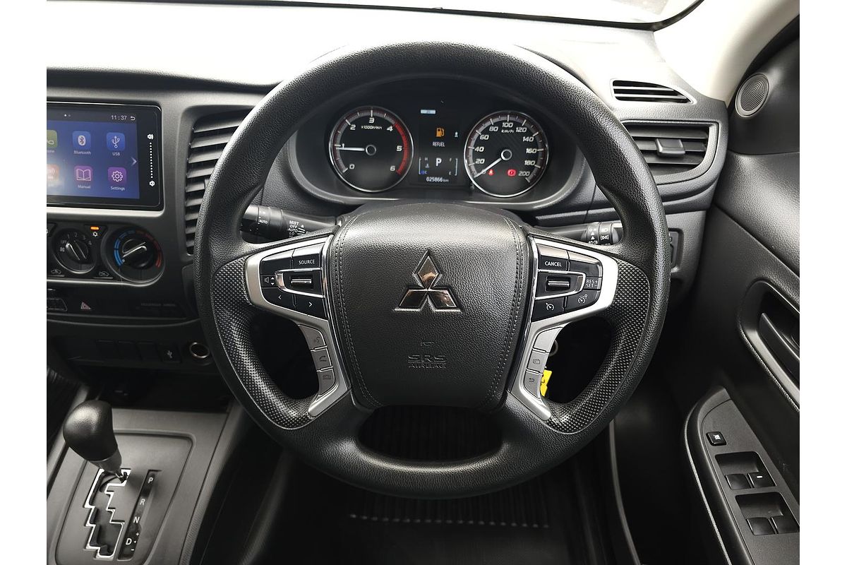 2023 Mitsubishi Triton GLX MR 4X4