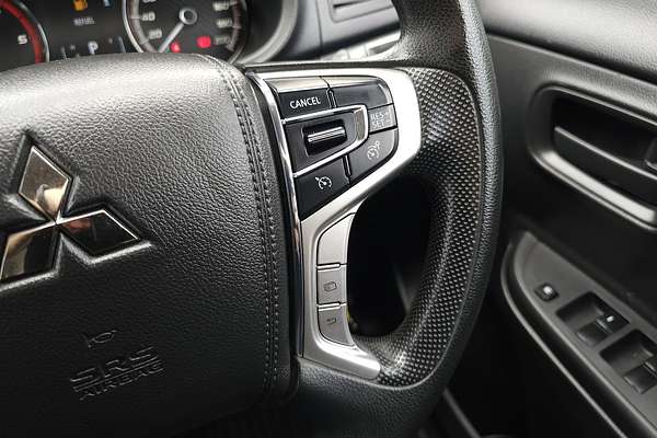 2023 Mitsubishi Triton GLX MR 4X4