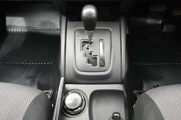 2023 Mitsubishi Triton GLX MR 4X4