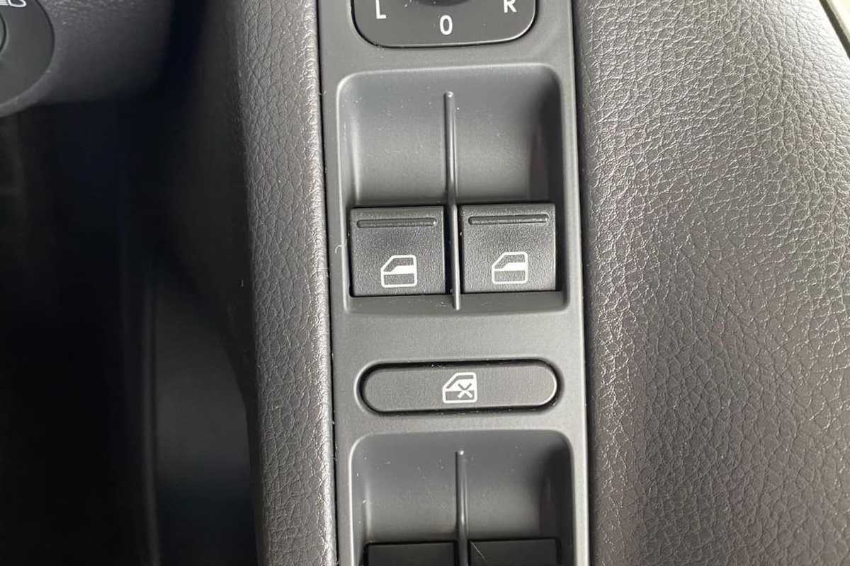 2012 Volkswagen TIGUAN 132TSI Pacific 5N