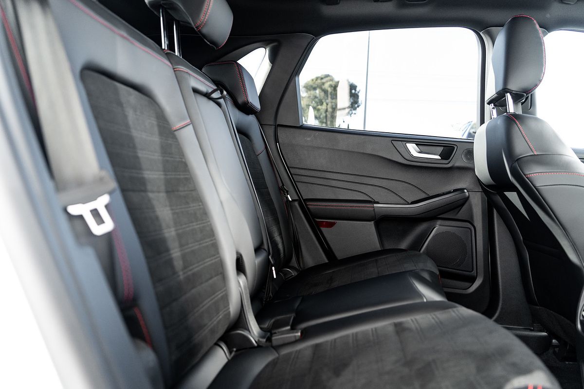 2023 Ford Escape ST-Line PHEV ZH