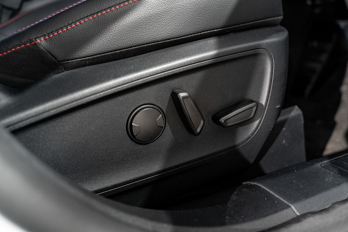 2023 Ford Escape ST-Line PHEV ZH