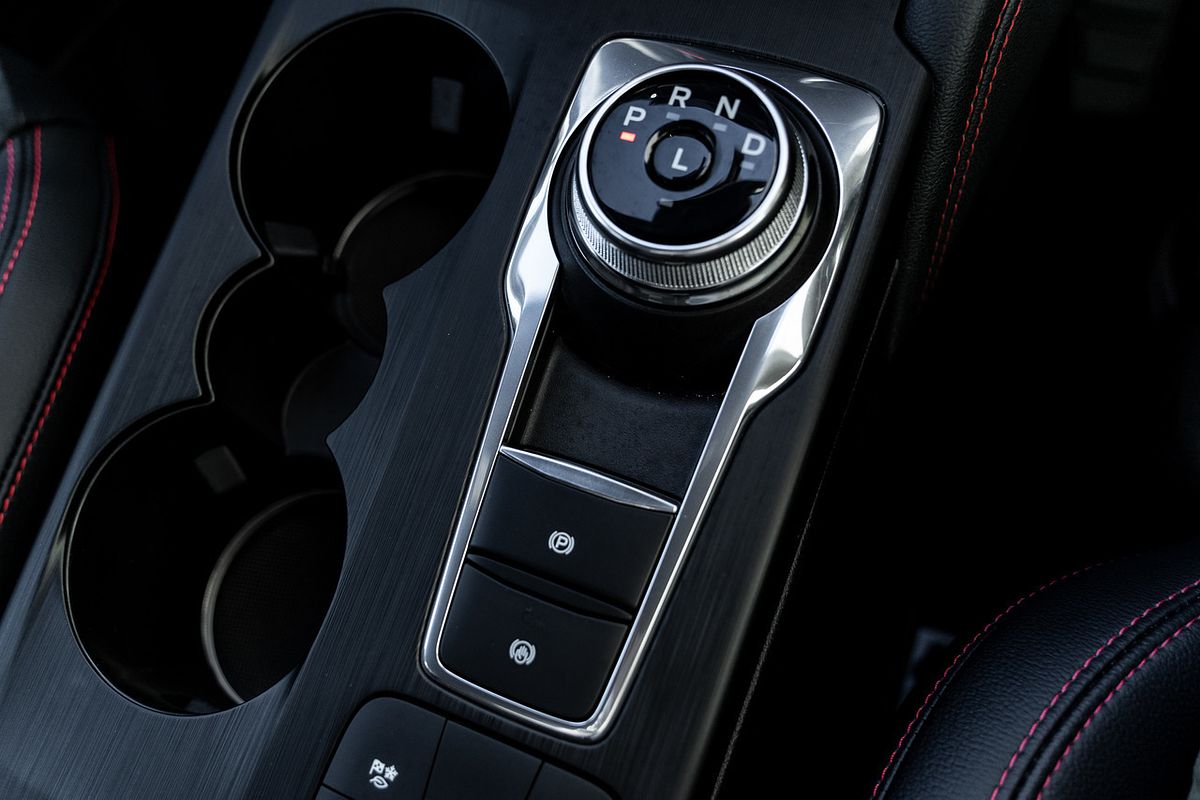 2023 Ford Escape ST-Line PHEV ZH