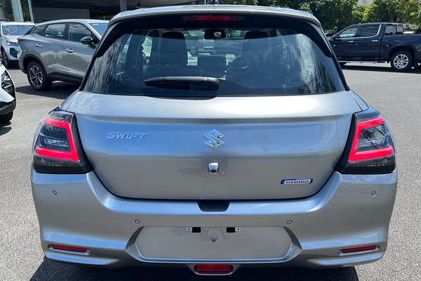 2024 Suzuki Swift Hybrid UZ