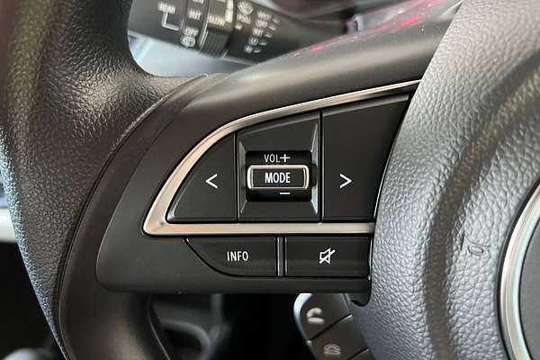 2024 Suzuki Swift Hybrid UZ