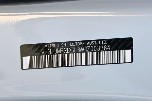 2024 Mitsubishi Eclipse Cross PHEV ES YB