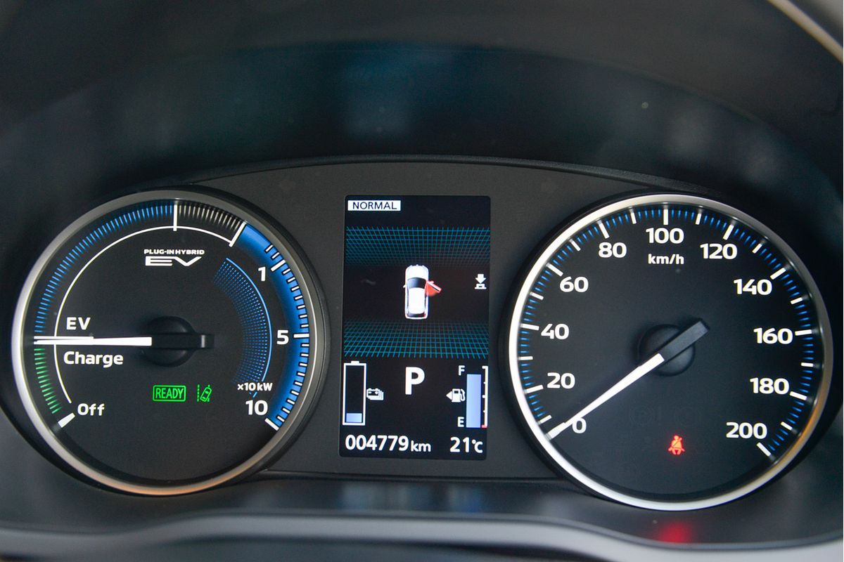 2024 Mitsubishi Eclipse Cross PHEV ES YB
