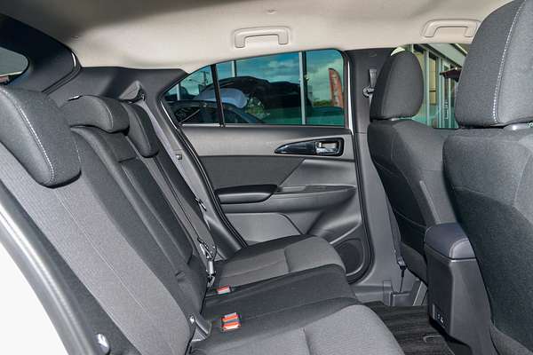 2024 Mitsubishi Eclipse Cross PHEV ES YB