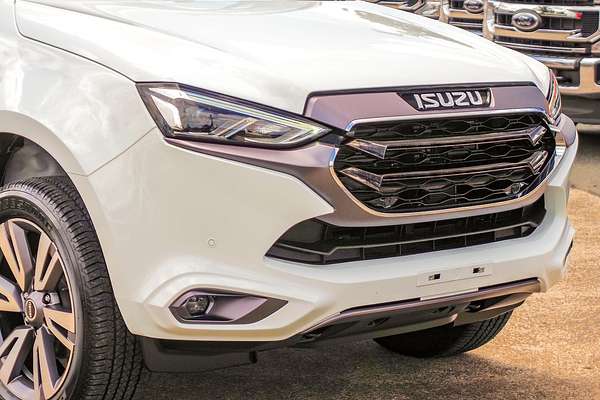 2023 Isuzu MU-X LS-T