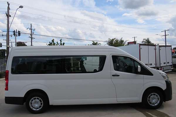 2019 Toyota Hiace Commuter KDH223R