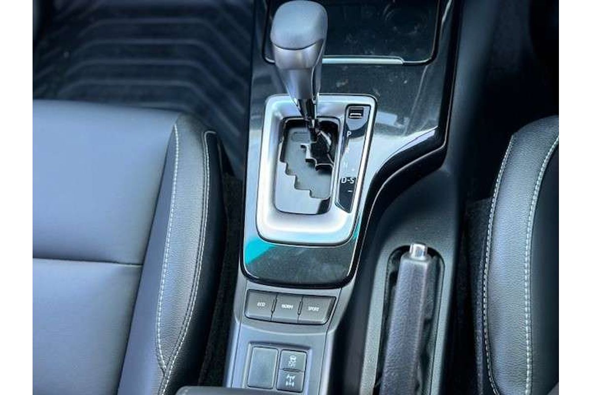 2024 Toyota Fortuner GXL GUN156R