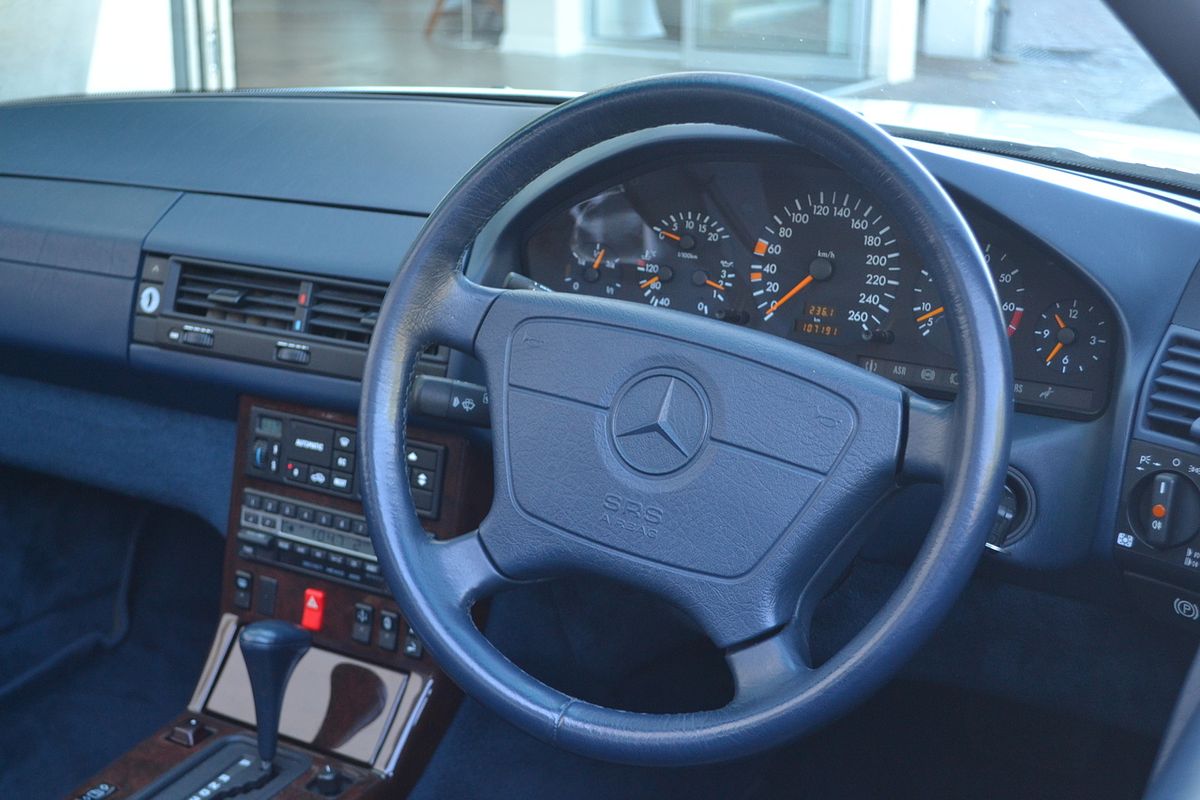 1994 Mercedes-Benz SL-Class SL500 R129